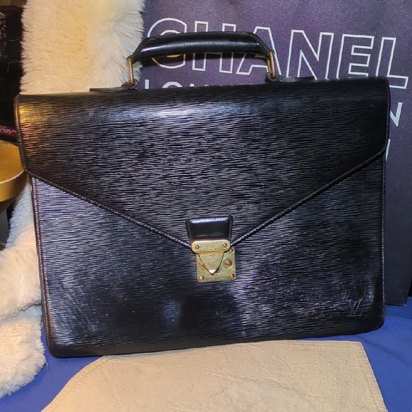 Louis Vuitton Serviette Ambassador Black epi Leather Briefcase NOW ONLY $325 WOW
